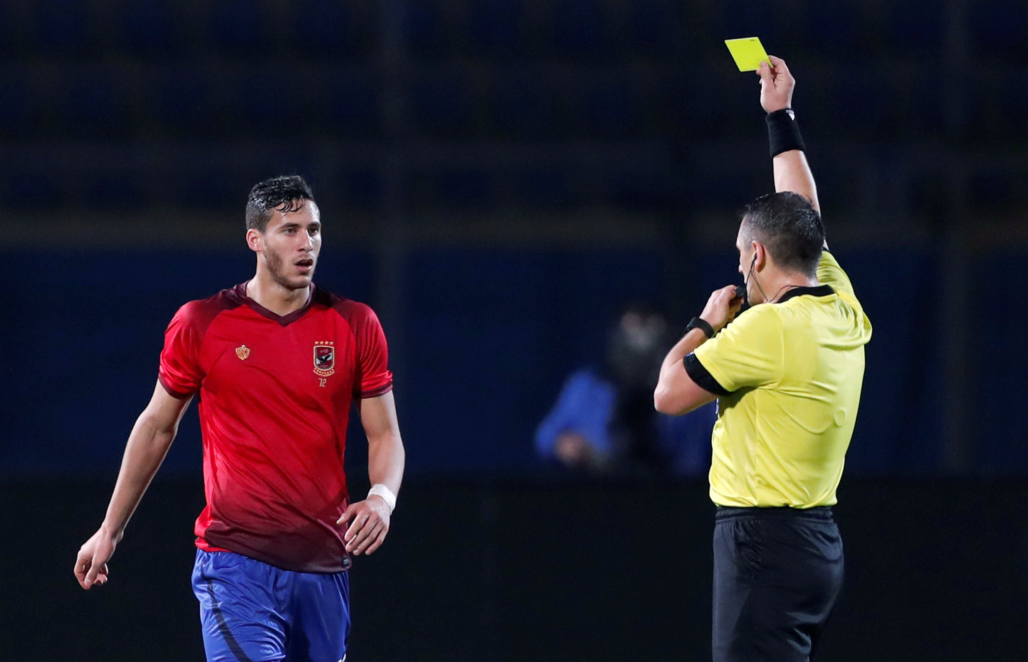 مِن مطاردة البطولات إلى مكافحة الإصابات.. الأهلي المصري يبحث عن سر «النحس» في فريق الكرة