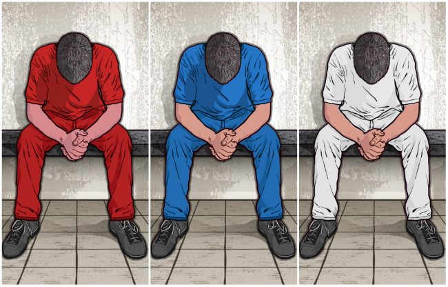 الأبيض للتعذيب والأزرق للحرمان والأحمر للإعدام.. حينما يجعلك السجن تكره ألوانك المفضلة!