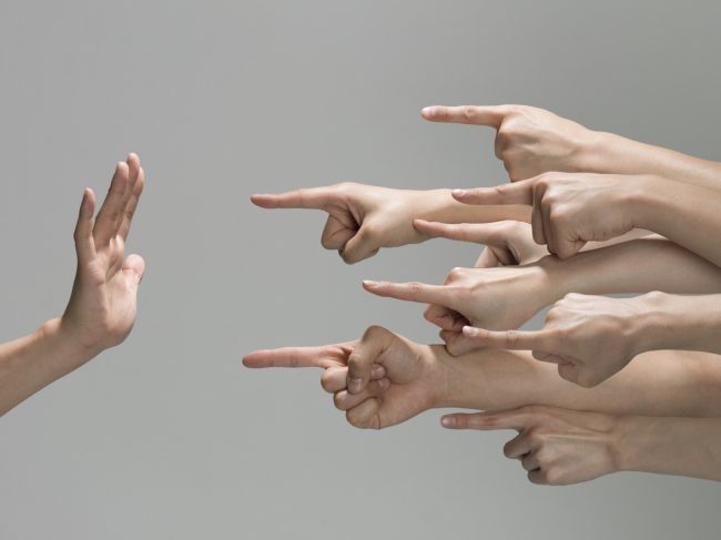 آخرة التأمل ج (12) ــ التشبث بالرأي والانتصار له