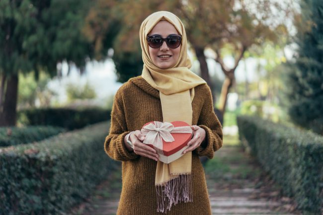 هدايا عيد الحب كثيرة ومحيّرة.. الطريقة المثالية لتعرف كيف تختار الأجمل منها