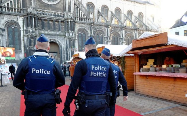 «سرقة القرن الثانية» التي حيرت المحققين.. لصوص يسطون على مصرف بطريقة «خطيرة»