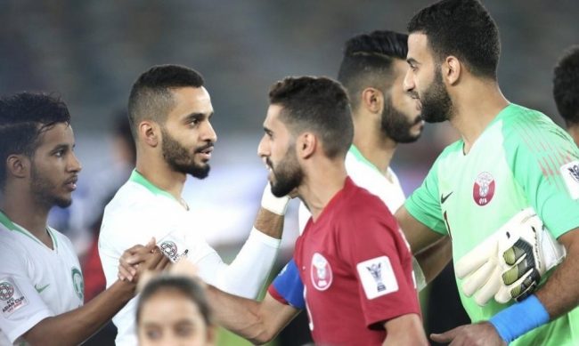 سعوديون يخالفون حكومتهم ويتمنون الفوز لقطر في النهائي الآسيوي
