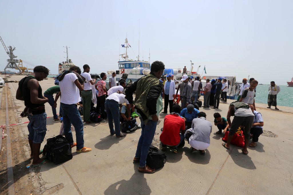 الاتحاد الأوروبي يعلّق عمليات إنقاذ المهاجرين من المتوسط