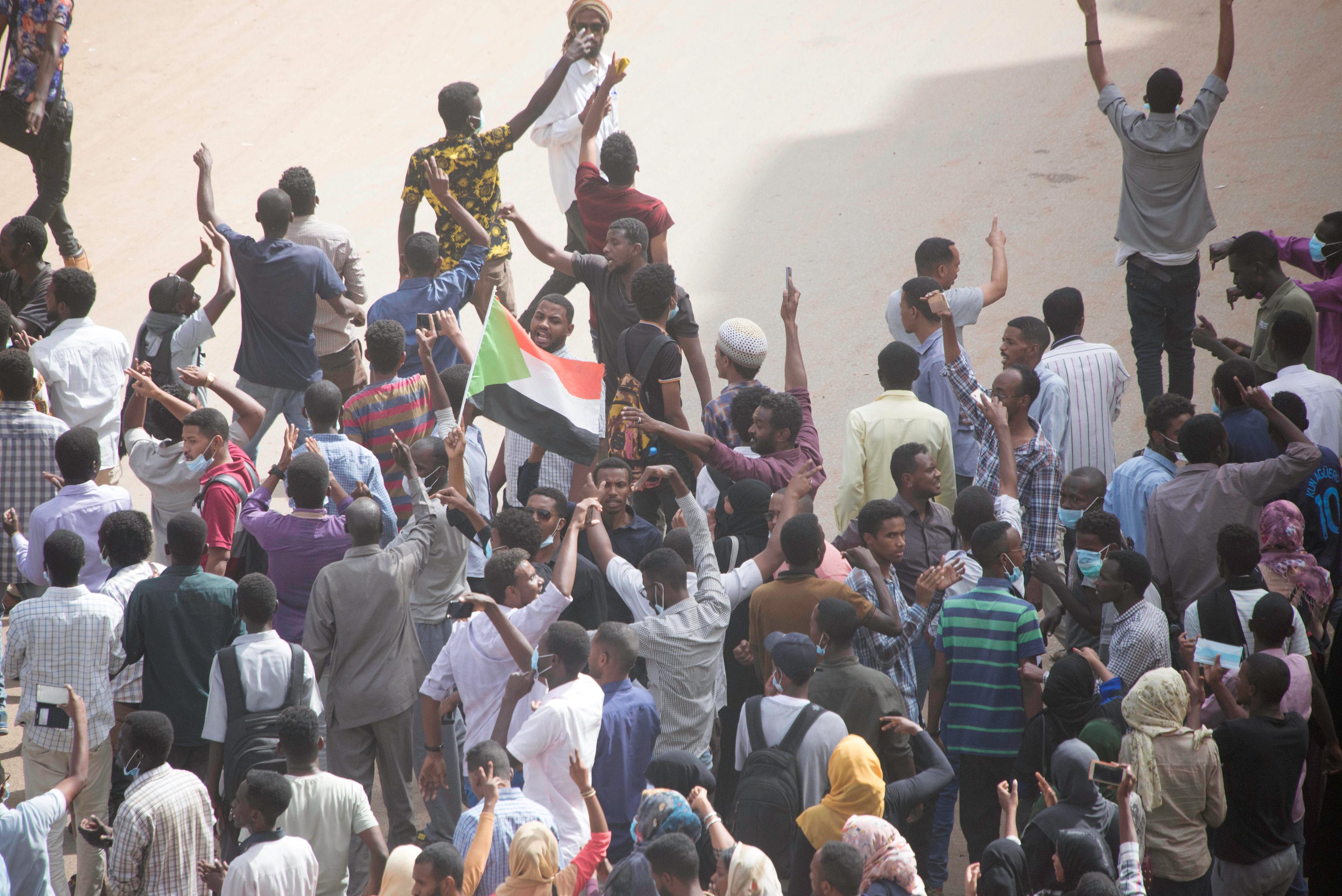 التظاهرات في السودان / رويترز