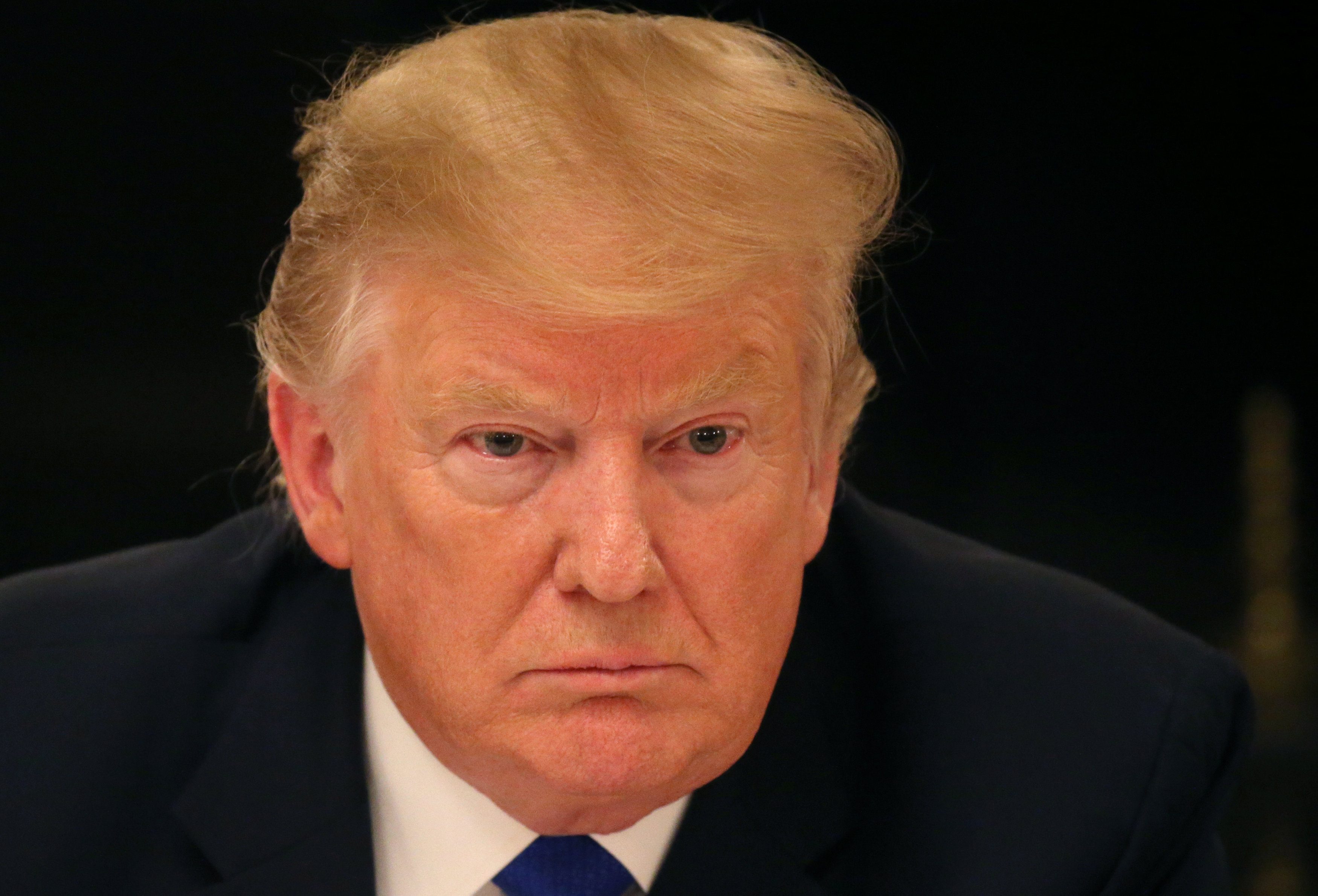 ترامب يلتزم الصمت بشأن تقرير المحقق روبرت مولر