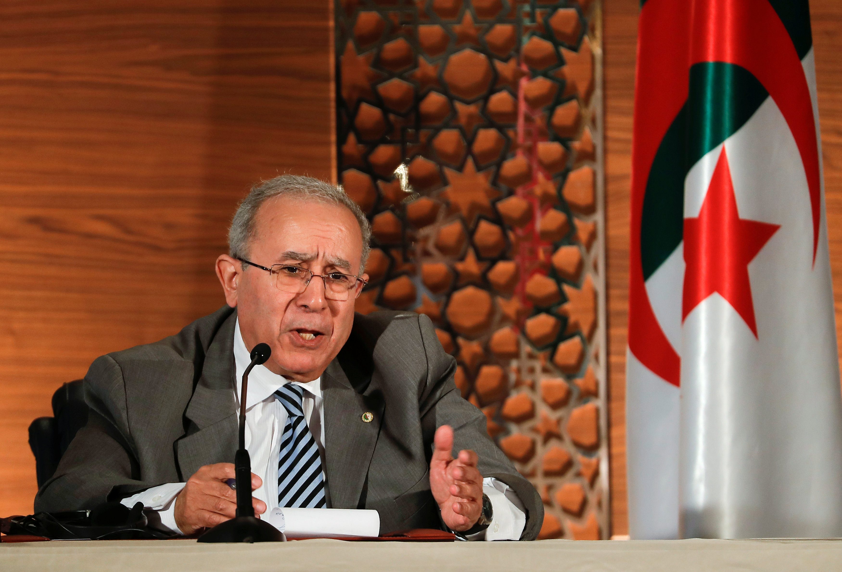 نائب الوزير الأول رمطان لعمامرة