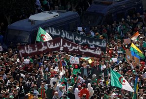 تغطية التليفزيون الجزائري المتحيزة