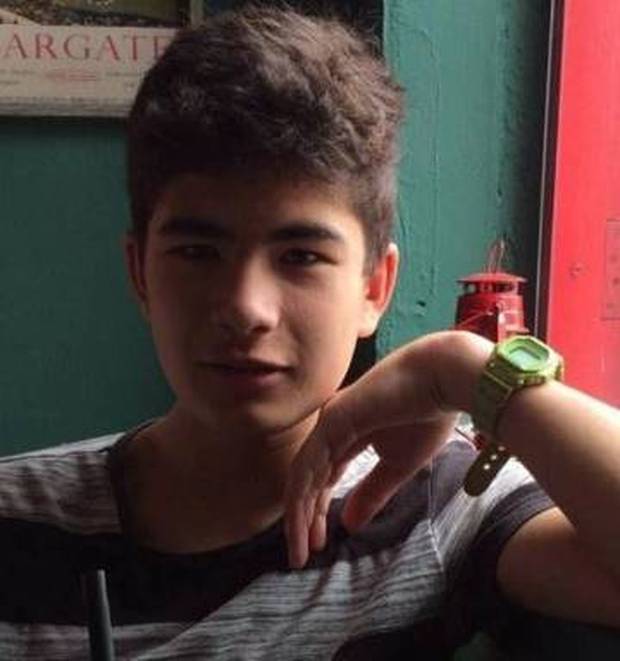 </strong><strong>سيد ملن (14 عاماً)</strong><strong> 