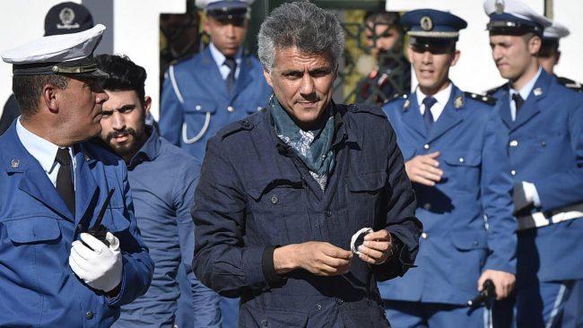 اعتقال مرشح رئاسي جزائري ذهب إلى مشفى بوتفليقة ليتأكد من أنه مؤهل لقيادة البلاد