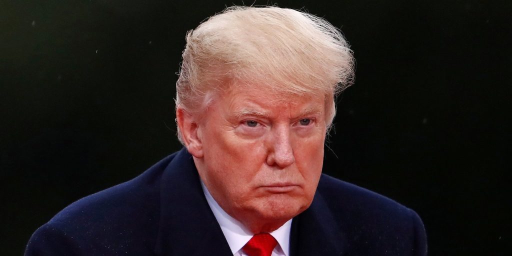 ترامب يلتزم الصمت بشأن تقرير المحقق روبرت مولر