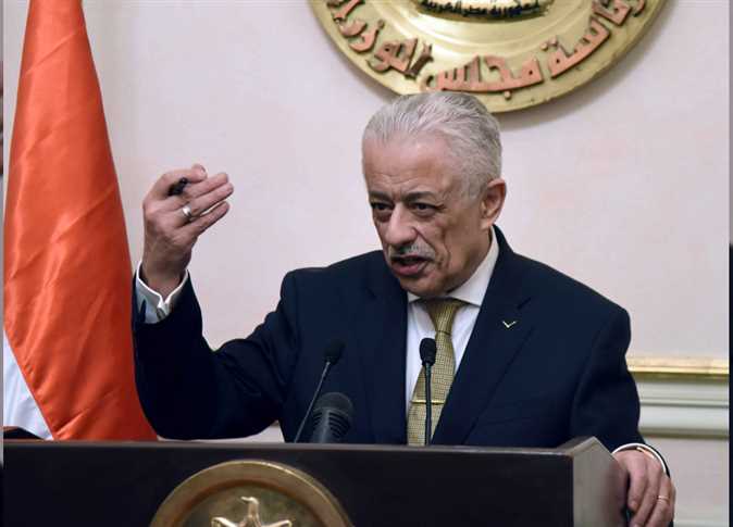 طالبة تهدد مدرساً بقتله شنقاً في إحدى المدارس المصريةطالبة تهدد مدرساً بقتله شنقاً في إحدى المدارس المصرية