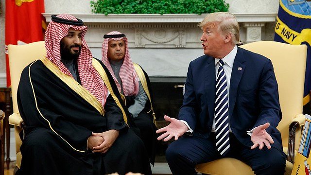 الرئيس الأمريكي دونالد ترامب وولي العهد السعودي محمد بن سلمان / رويترز