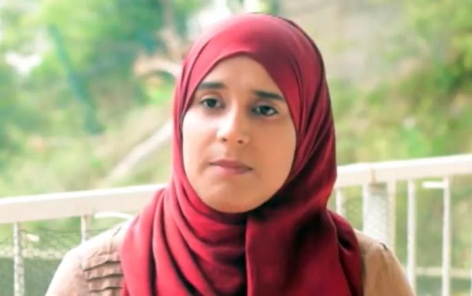 الصحفية أسماء الخطيب