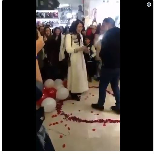 إلقاء القبض على ثنائي إيراني بعدما لاقى طلب خطبتهما انتشاراً