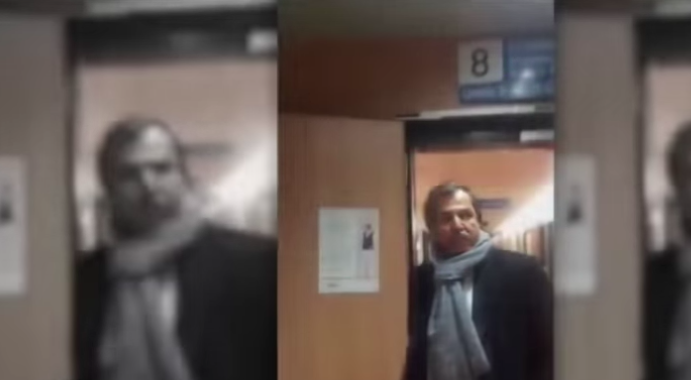 صورة مسربة من المستشفى لشقيقه