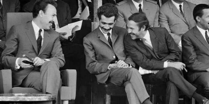 صورة قديمة تجمع بوتفليقة مع بومدين/social media