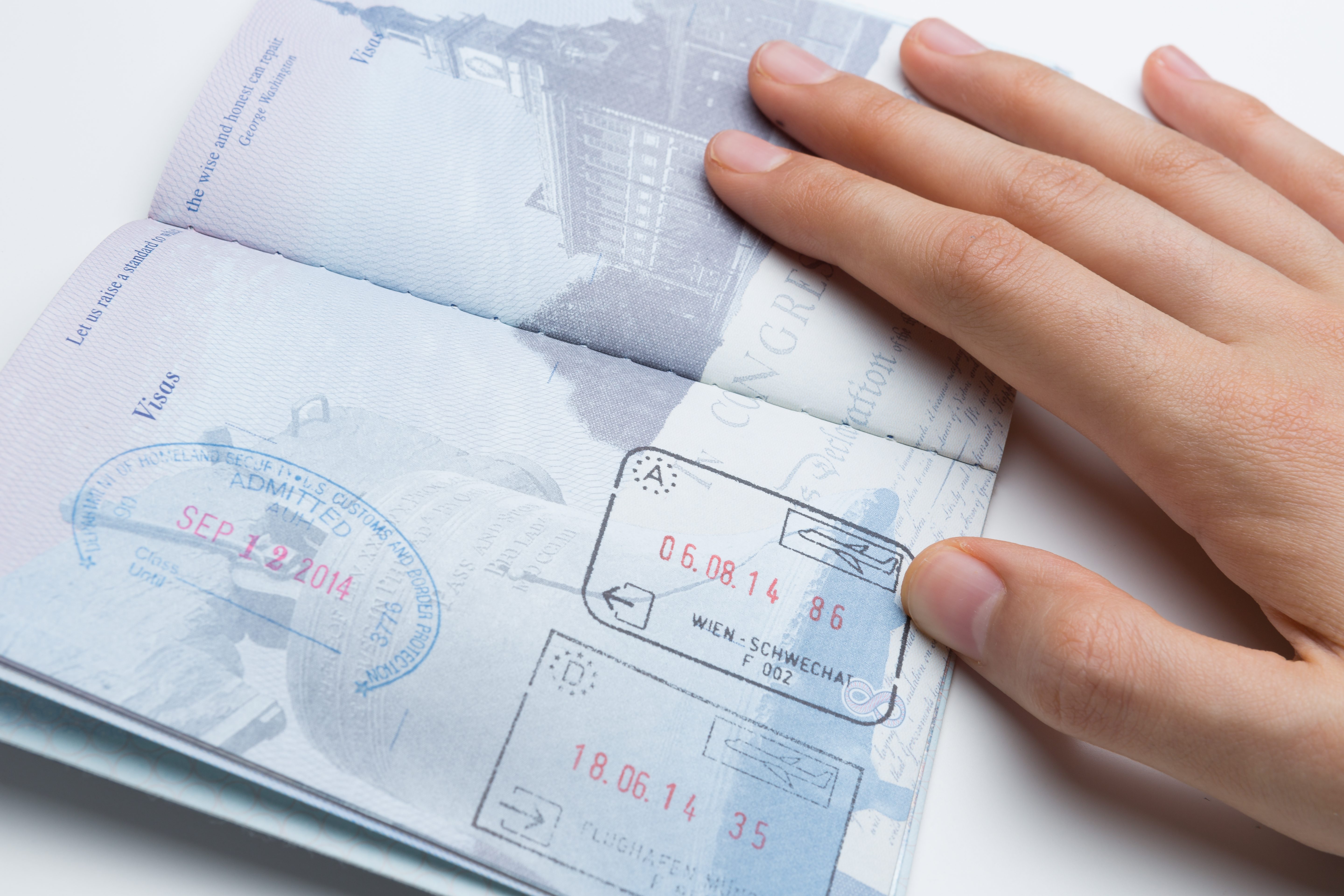 صوت البرلمان الأوروبي في يونيو/حزيران عام 2018، لصالح فرض المفوضية الأوروبية تأشيرات على المواطنين الأمريكيين