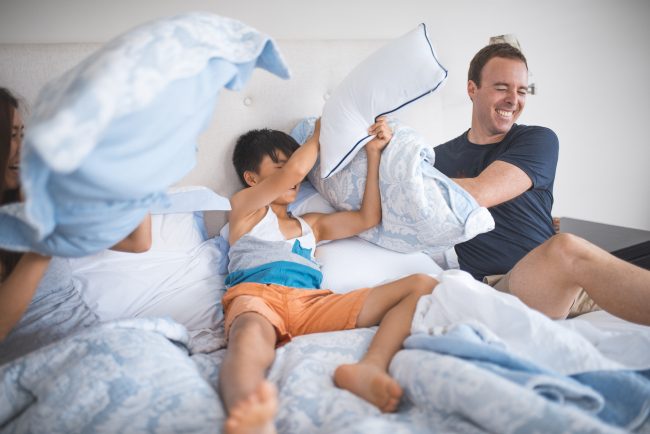 «البلوغ» يبدأ في سن الثلاثين.. العلم يخبرنا أن عقولنا لا تكون ناضجةً تماماً في العشرينيات