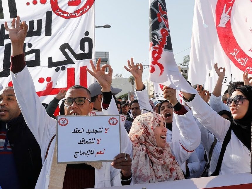 الأساتذة المتعاقدون في المغرب