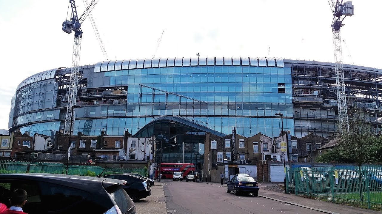 حفلات غنائية بحضور أساطير النادي.. هل يؤثر ملعب توتنهام الجديد على ميزانية الميركاتو الصيفي