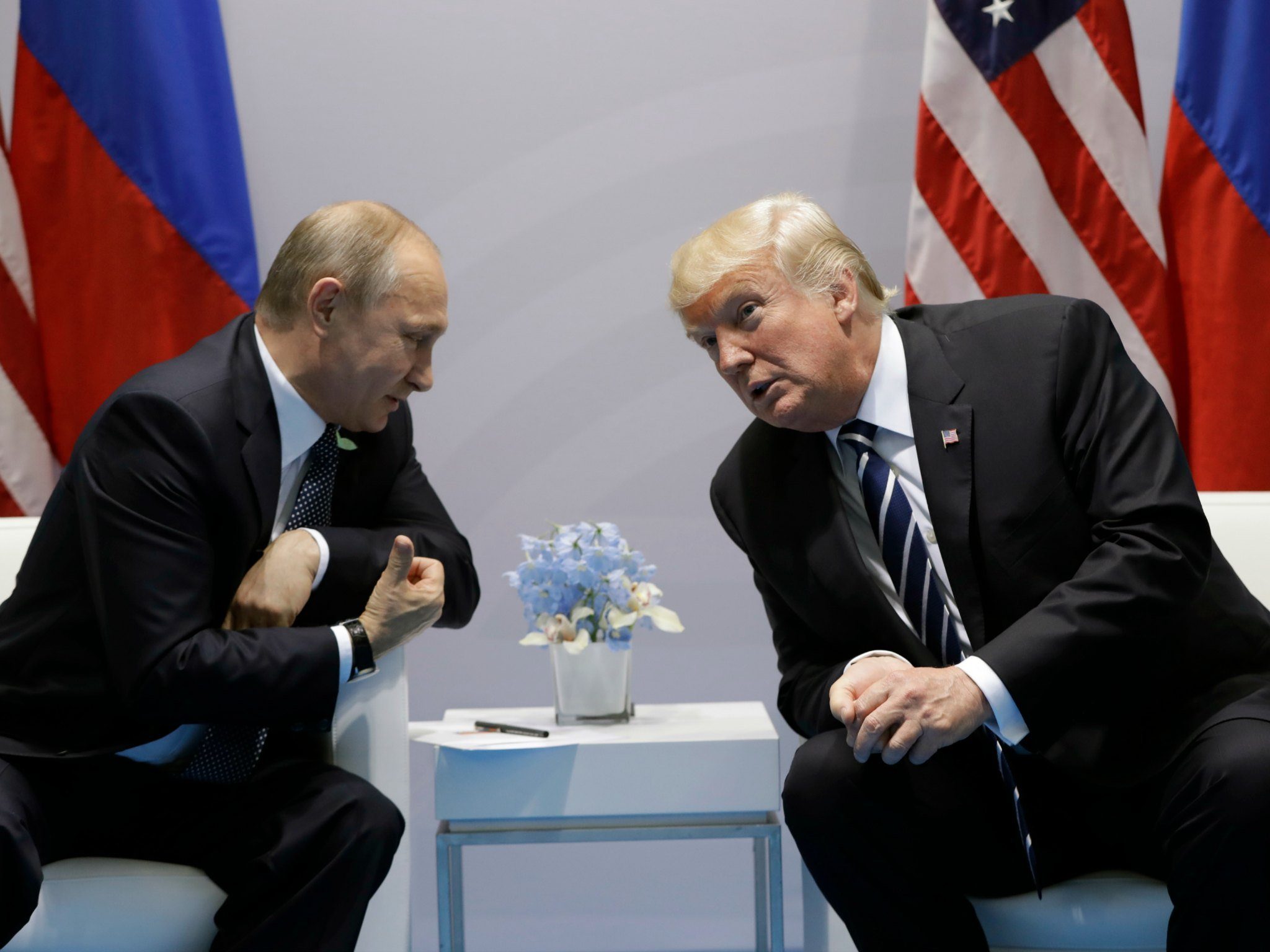 ينتشر أسرع من الحقيقة.. كيف يصنع أصحاب السلطة والنفوذ الكذب وينجحون في تسويقه بين الشعوب؟