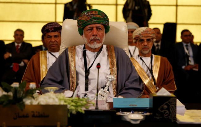 عُمان تطالب العرب بـ «تبديد مخاوف» إسرائيل!