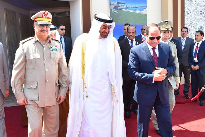 اتهامات للسعودية والإمارات ومصر بدعم هجوم حفتر على طرابلس/ رويترز