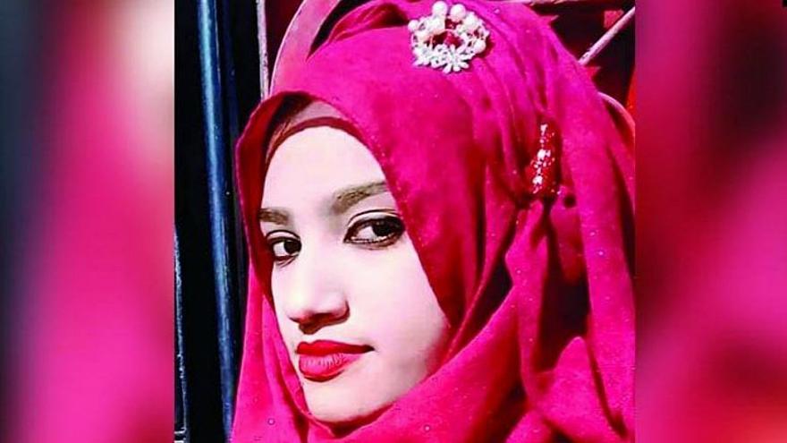 الطالبة البنغالية ​نصرت رافي التي أحرقت حيّة بسبب إبلاغها عن حالة تحرش / مواقع التواصل الاجتماعي