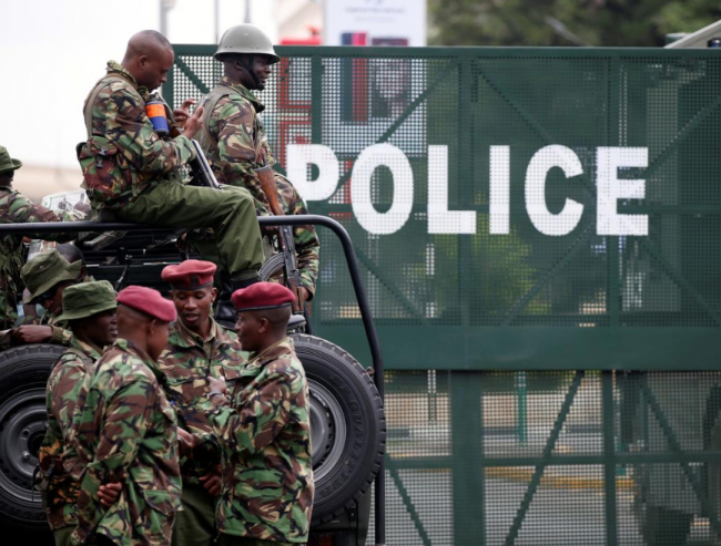 واحدهم يعشق رونالدو وآخر ميسي.. وبسببهما سُرق مركز الشرطة!