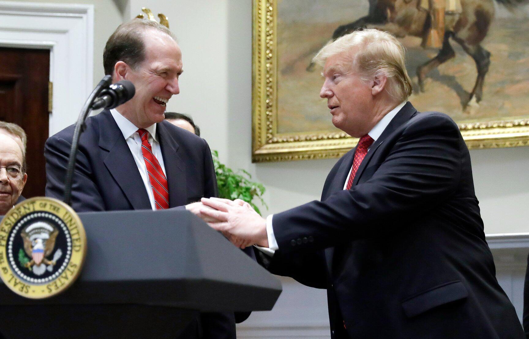 رجل ترامب رئيساً للبنك الدولي.. هل يمكن أن تتغير سياسات المنظمة التنموية تجاه العالم؟