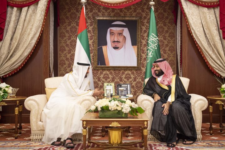 ولي العهد السعودي محمد بن سلمان وولي العهد الإماراتي محمد بن زايد/ رويترز