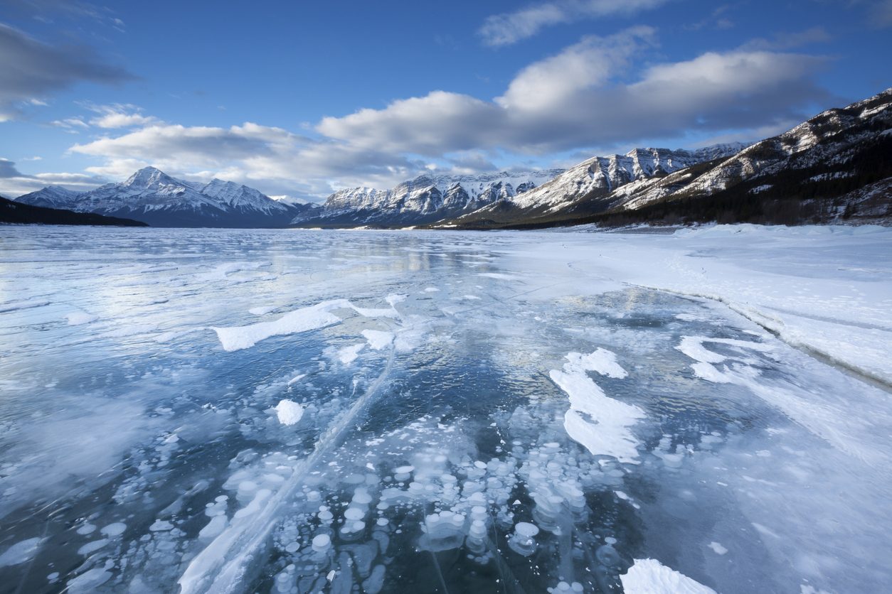 بحيرة جليدية في سيبريا