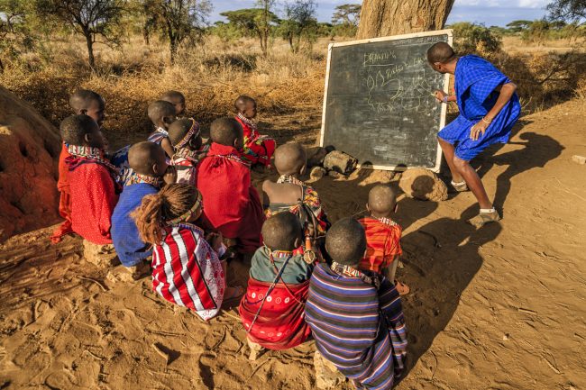 الضرائب تزيد الأغنياء غنىً والفقراء فقراً.. واقع تكشفه الأرقام المجردة