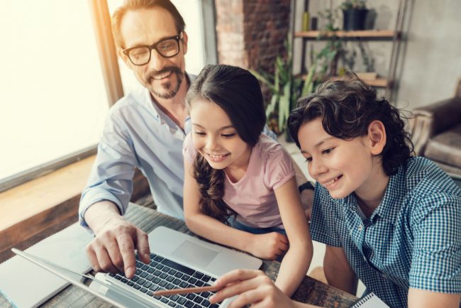 5 مهارات حياتية نحتاج تعليمها في المدارس