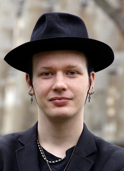 قالت حبيبته الإكوادورية إنَّها لا تتذكَّر مطلقاً أنَّ بيني عبَّر عن دعمه القوي لأسانج