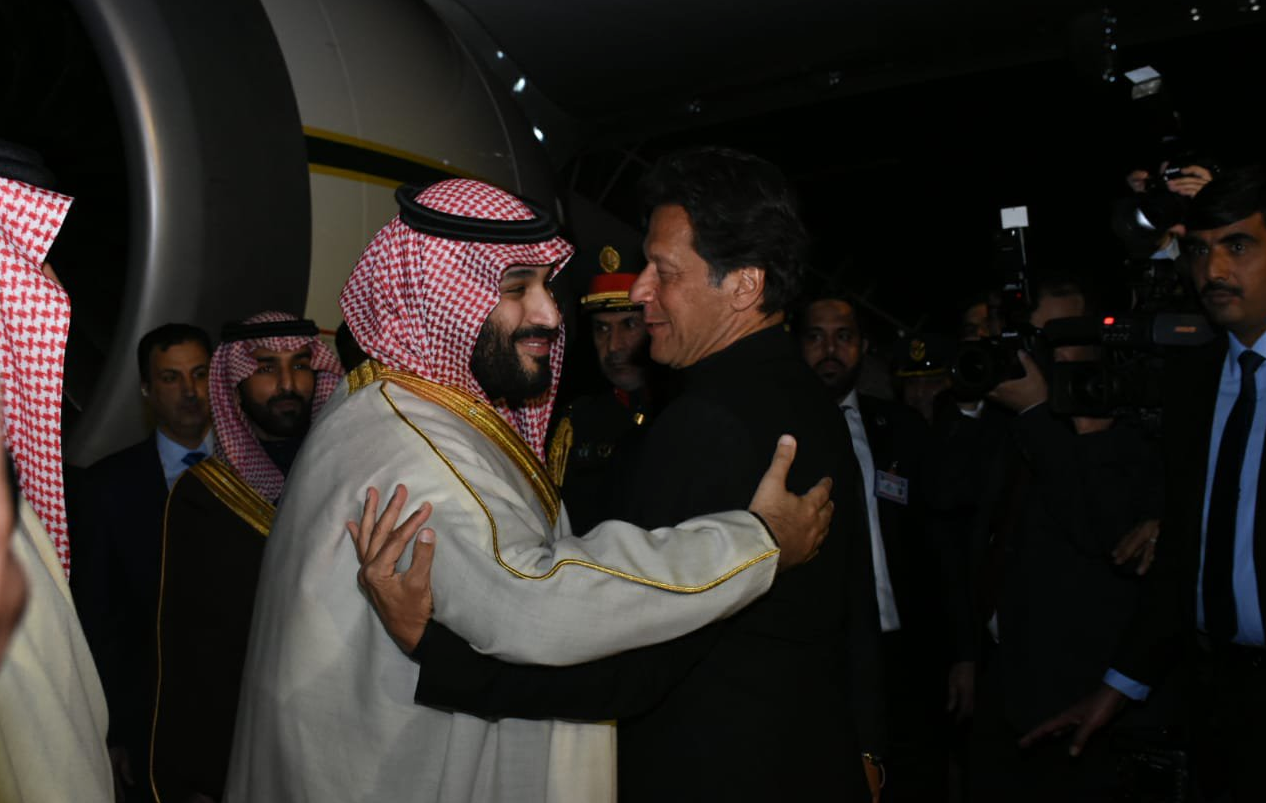 رئيس الوزراء الباكستان عمران خان وولي العهد السعودي محمد بن سلمان/ مواقع التواصل الاجتماعي