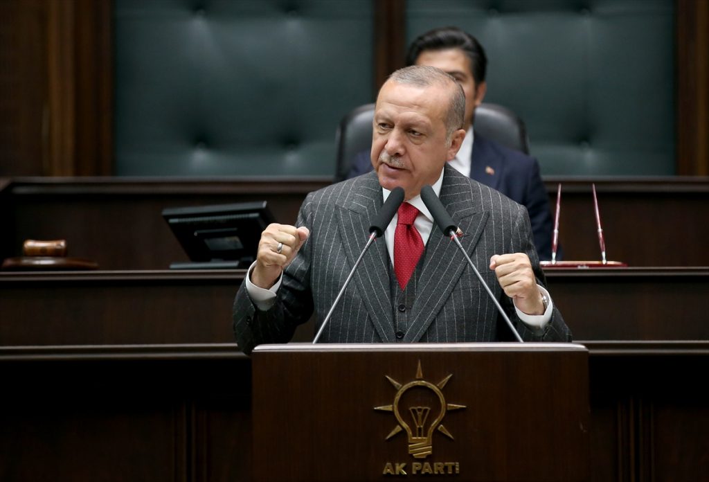 الرئيس التركي رجب طيب أردوغان في البرلمان/الأناضول