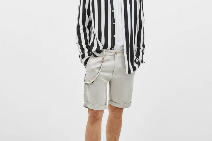 Bershka/ شورت كتان مع سلسلة