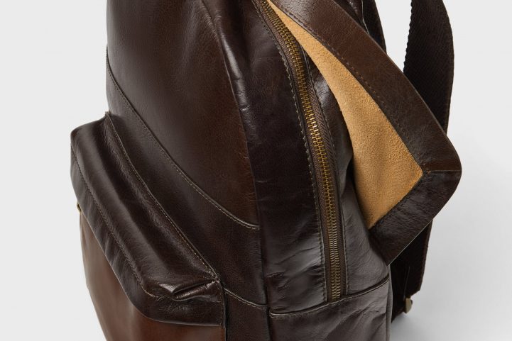 Bershka/ حقيبة جلدية بُنيّة