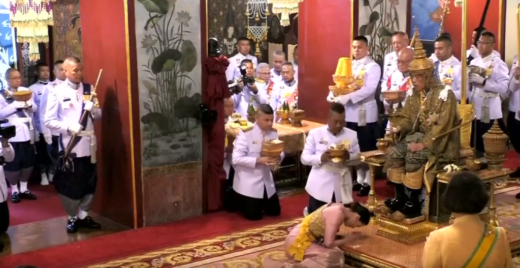 تتويج ملك تايلاند