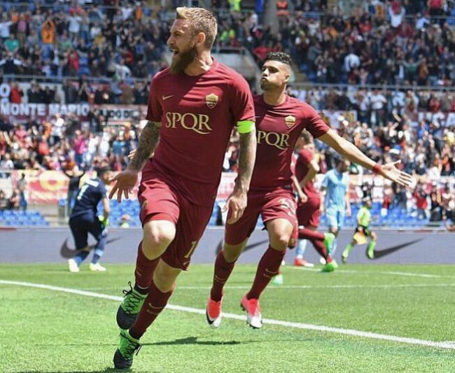 بعد مسيرة 18 عاماً.. شغف دي روسي يدفعه لاتخاذ القرار الصعب مع روما