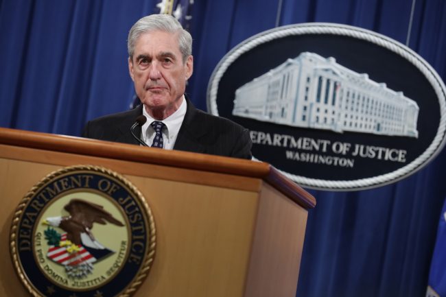 مولر يرحل ويترك خيار البدء بإجراءات إقالة ترامب أمام أعضاء «النواب الأمريكي».. فمتى سيفعلونها؟