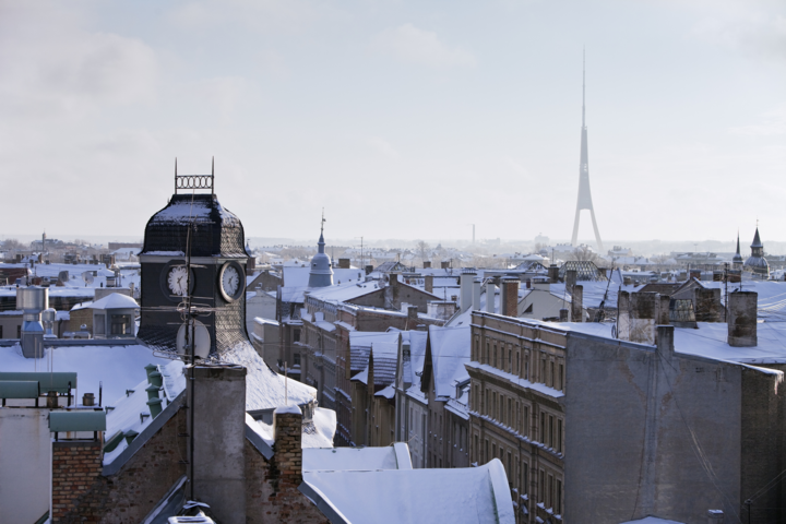 7 دول أوروبية ستمنحك الإقامة الدائمة