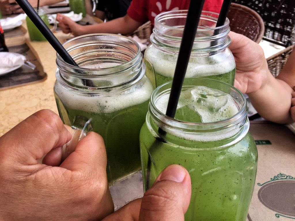 شراب الليمون بالنعناع.. منعش في الصيف ولذيذ بالشتاء