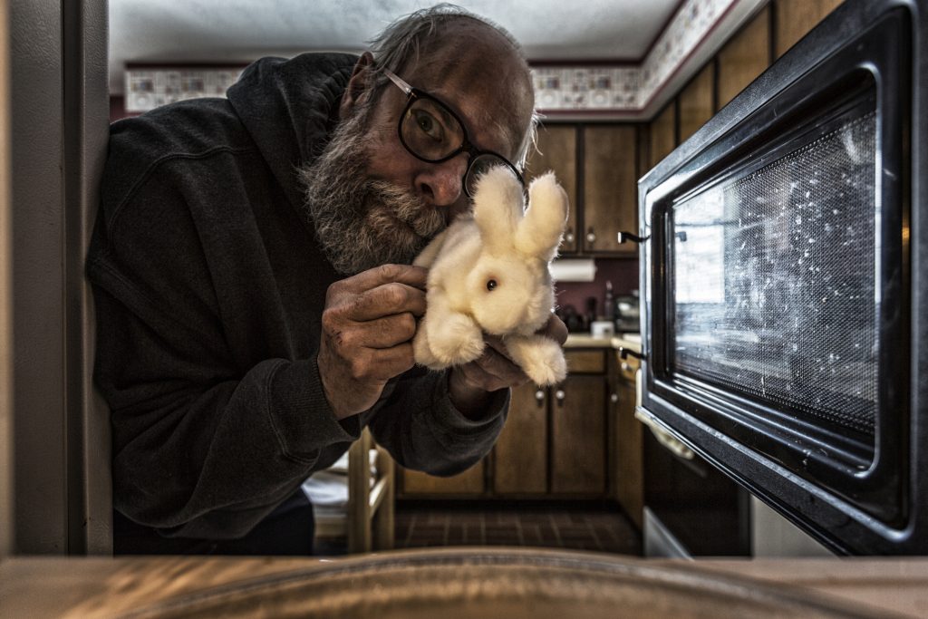 أطعمة يجب أن لا نضعها في المايكرويف