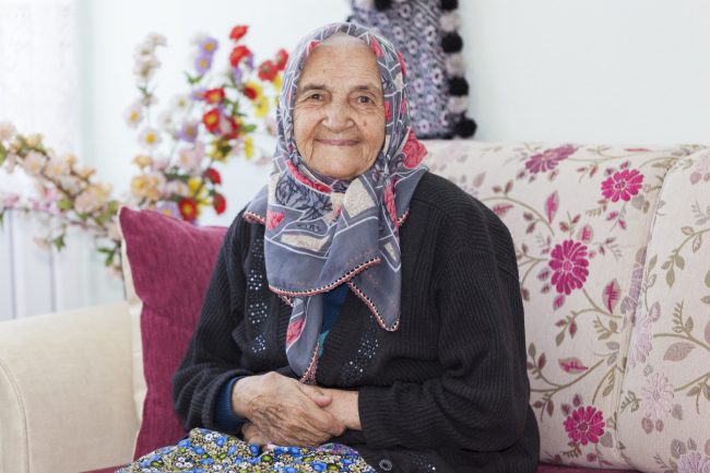 «احلويت يا حبيبي».. حين بكت جدتي لأول مرة