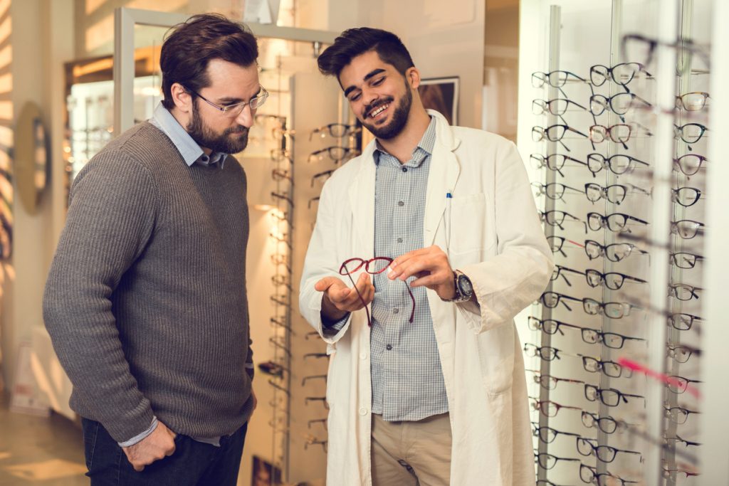 إطار النظارات المناسب