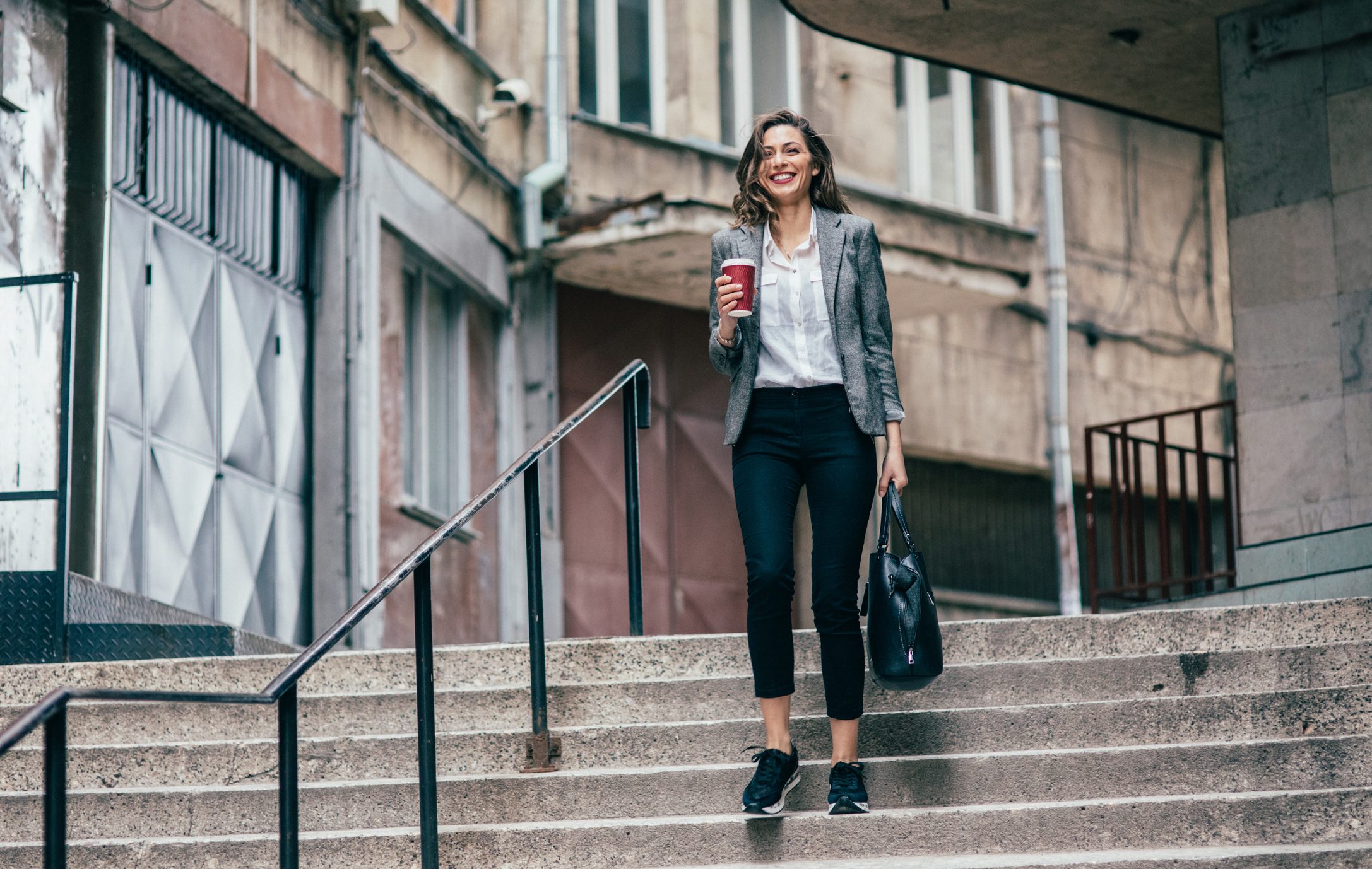 أجمل 6 أحذية رياضية نسائية للمشي