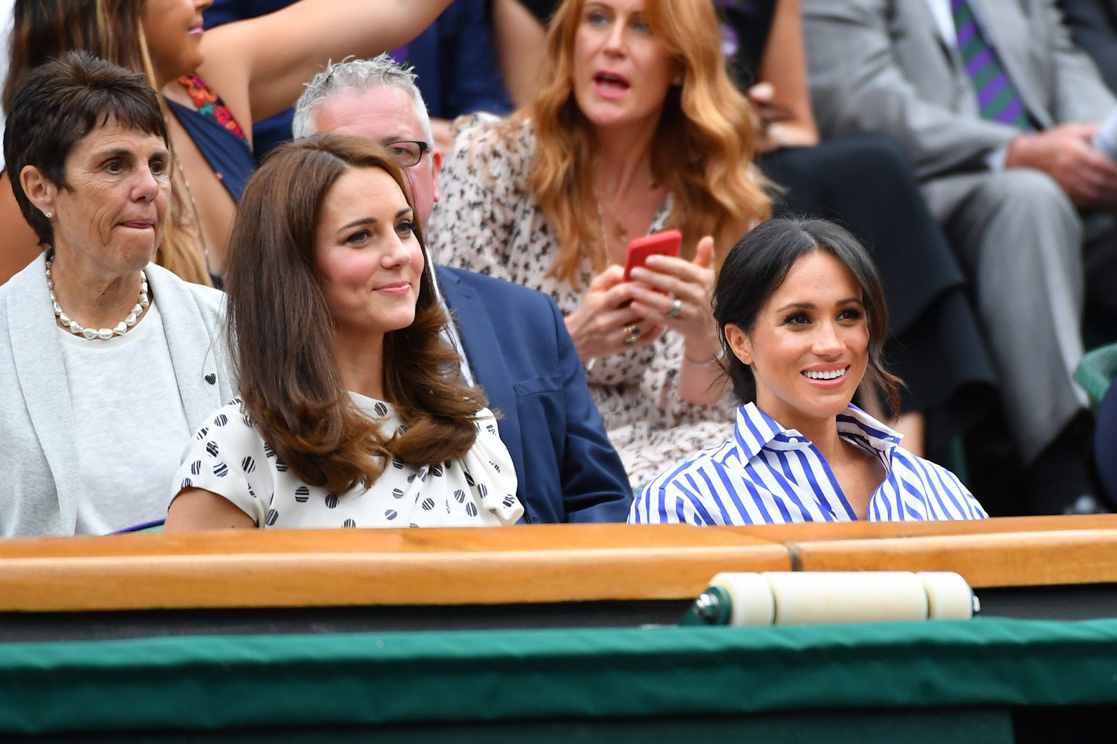 كيت ميدلتون ميغان ماركل العائلة الملكية