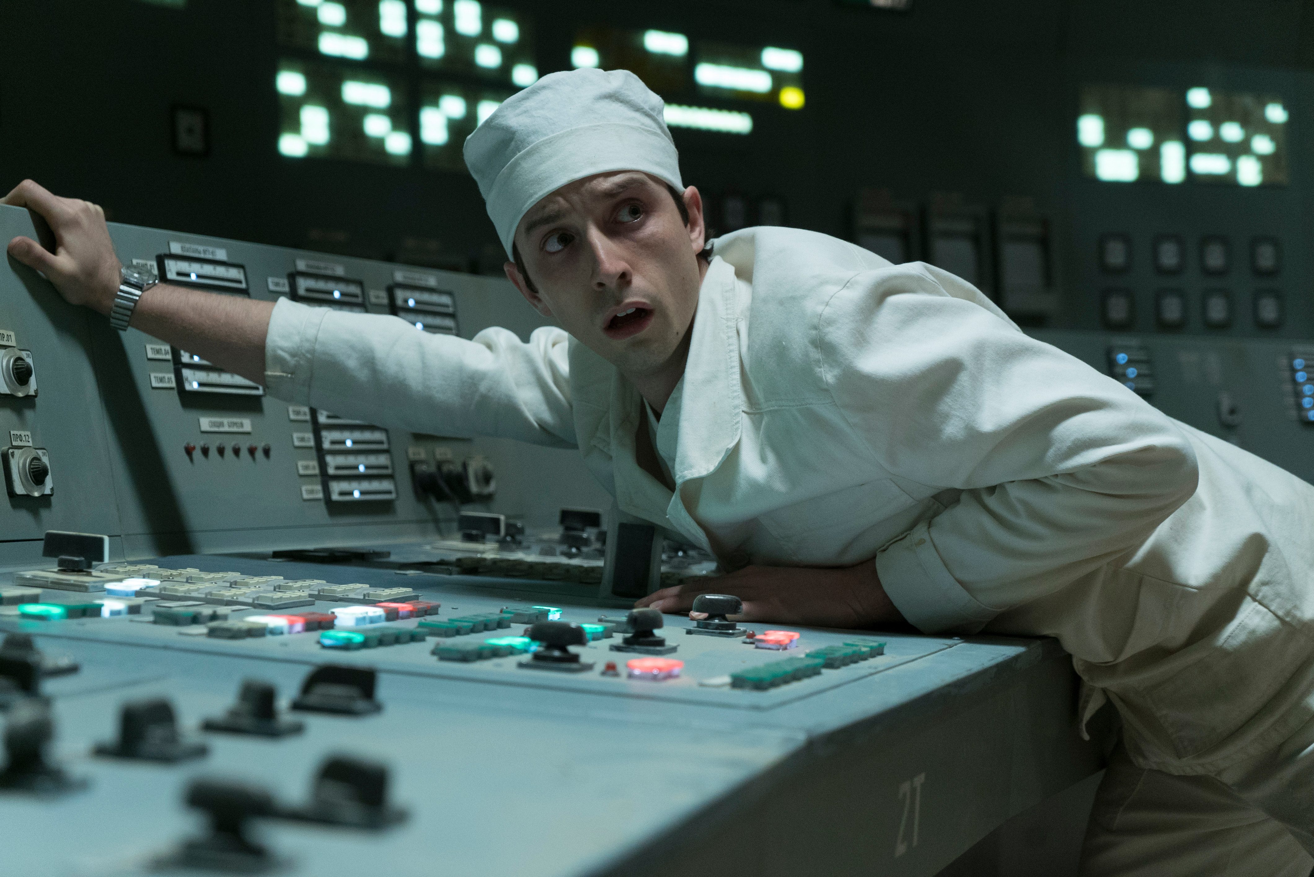 لقطة من مسلسل مسلسل تشرنوبيل